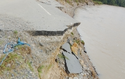 Amblas, Jalan Desa Karya Jadi Langkat Banyak Telan Korban