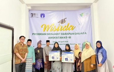 Dompet Dhuafa Waspada Wisuda Peserta Pelatihan Menjahit Angkatan III