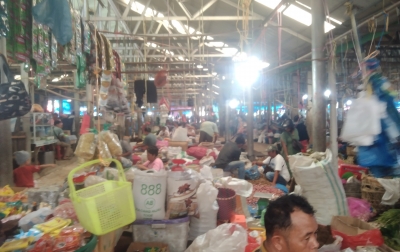 Harga Bahan Pokok di Pasar Pangururan Sepanjang April 2026 Cenderung Fluktuatif