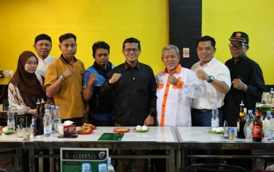 Bertemu Buruh, Ketua DPW PKS Sumut siap Berkolaborasi Mewujudkan Undang Undang Ketenagakerjaan yang Berkeadilan