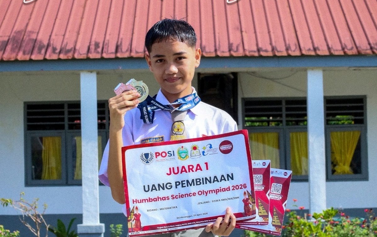 SMAN 2 Sidikalang Naik Daun, Habib Kudadiri Kalahkan Siswa SMA Unggulan