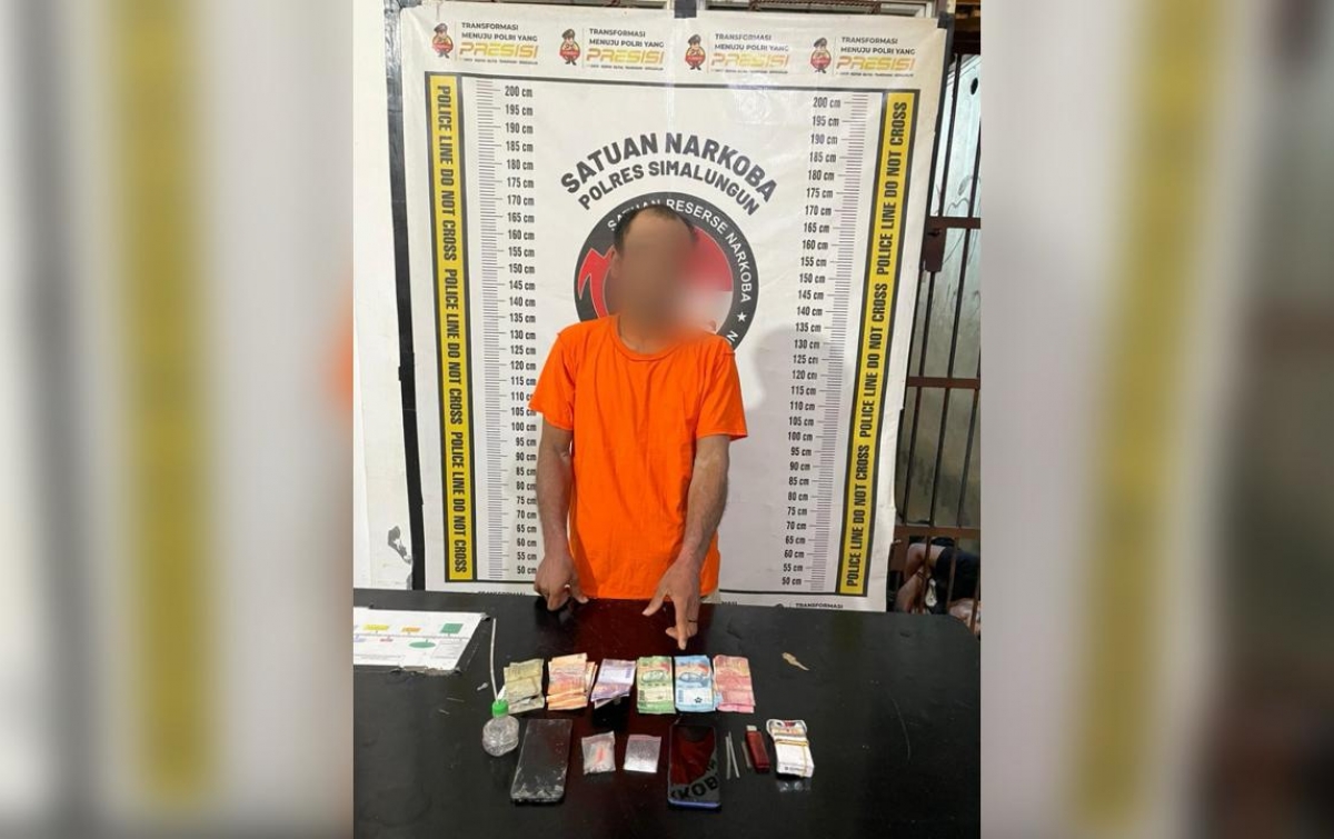 Sempat Melawan Pakai Gunting, Pengedar Sabu Diringkus Polisi di Kebun Sawit Raya Kahean
