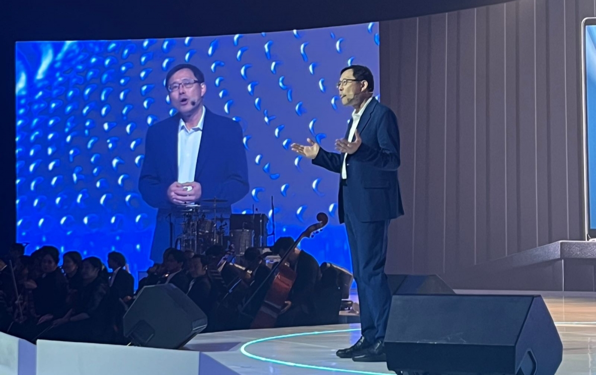 Gabungkan Kekuatan, ASUS, Intel dan Microsoft Perkenalkan ASUS ExpertBook Ultra