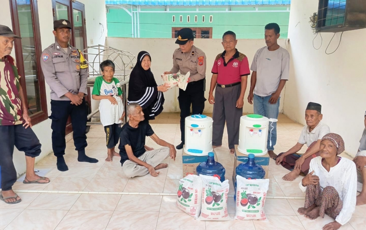 Kehangatan Polisi untuk Lansia dan ODGJ, Potret Humanis Polri di Sergai