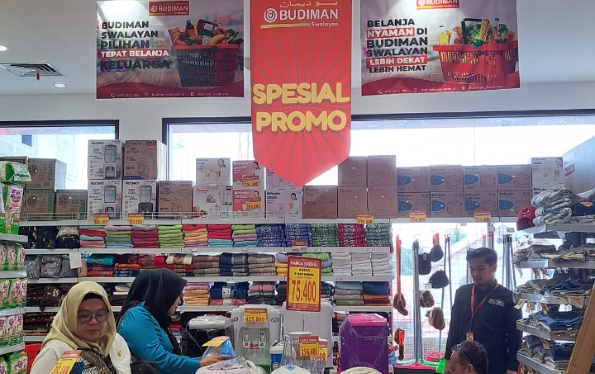 Disperindag ESDM Sidak Barang di Asahan,   Pemrovsu Komitmen Lindungi Komsumen