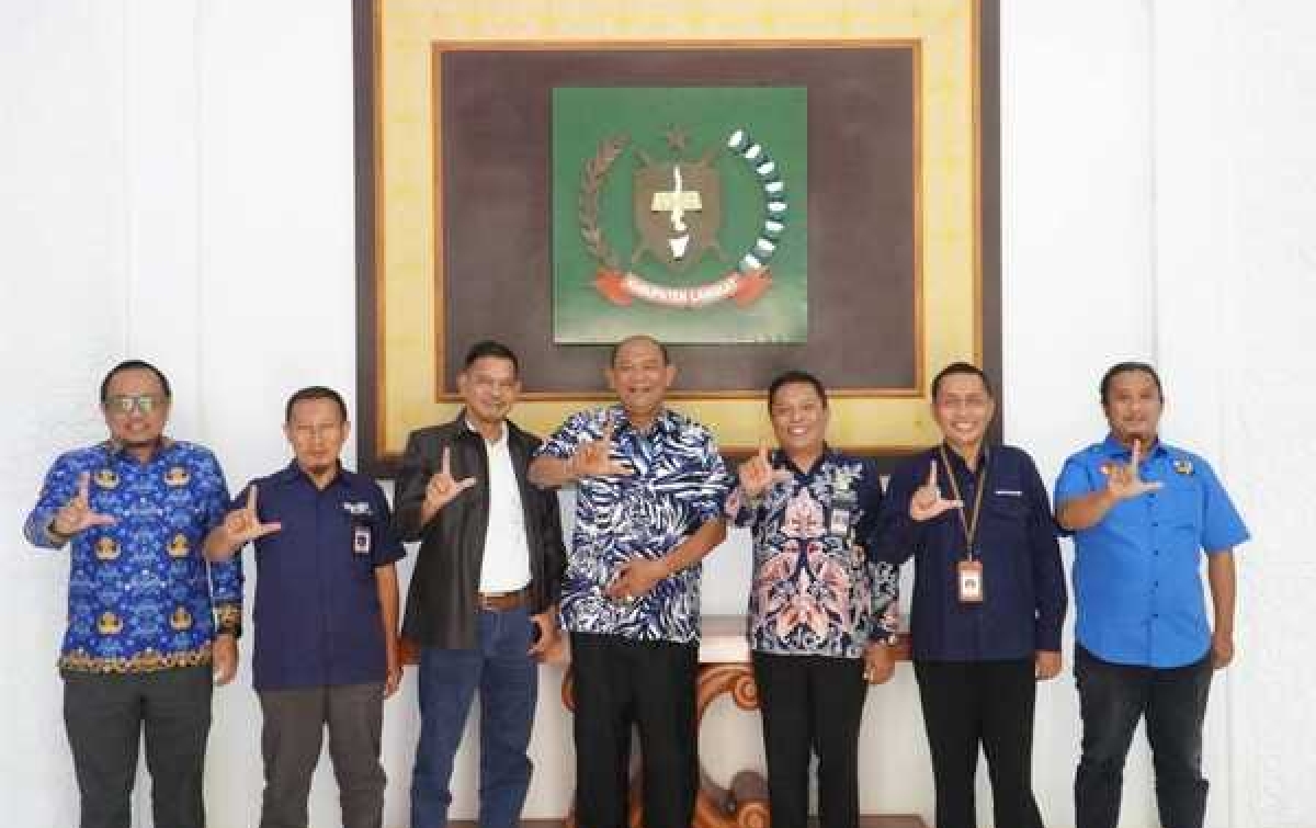 Afandin Bawa Langkat Raih Penghargaan Pelestarian Bahasa Melayu