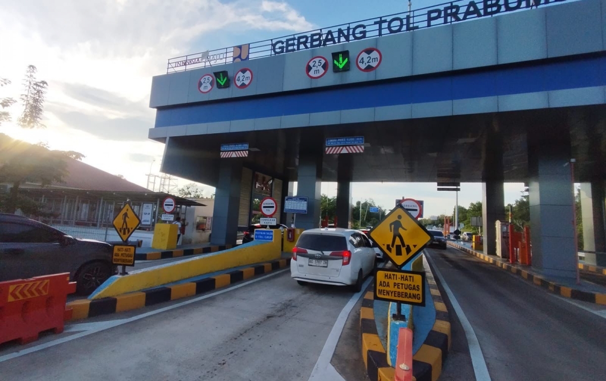 Libur Idul Adha hingga Pancasila, Arus Lalu Lintas di Berbagai Ruas Tol JTTS Meningkat Drastis