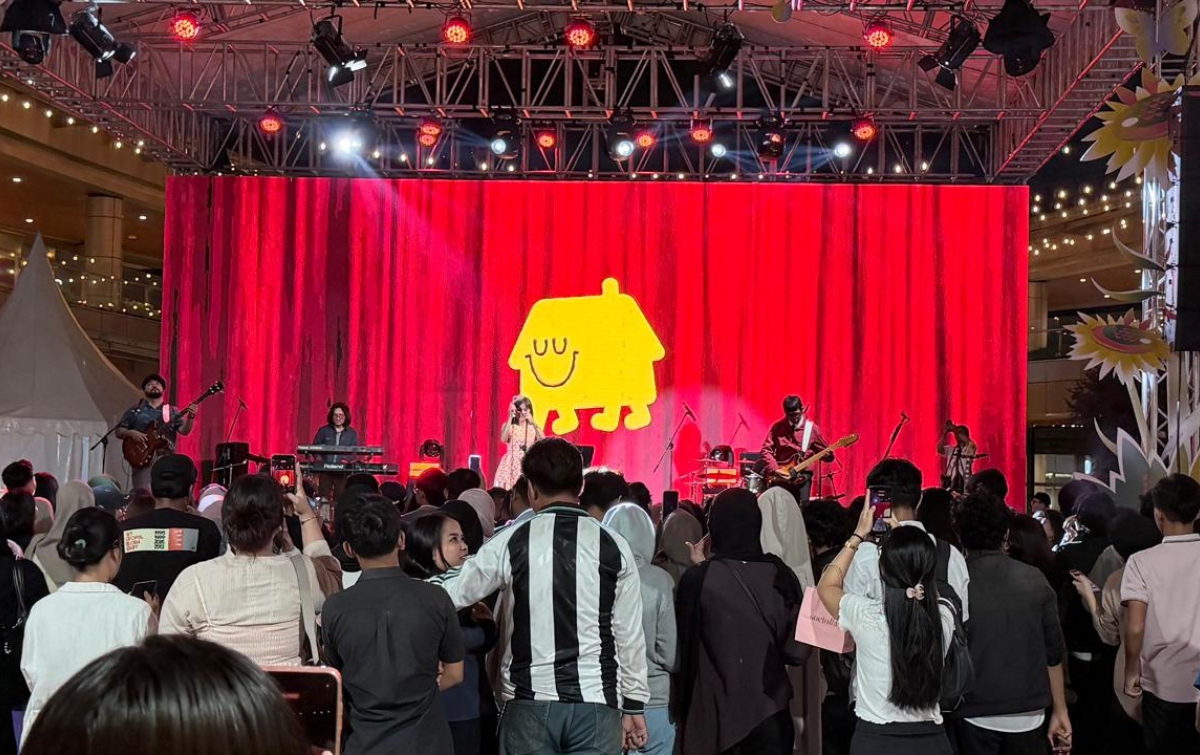 Guncang Medan! Mocca dan Musisi Muda Sukses Meriahkan Summer Music Fest 2026 di Delipark Mall
