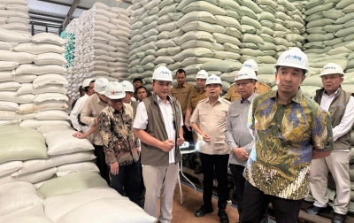 DPR RI Tinjau Gudang Bulog di Medan: Pastikan Stok Bahan Pangan Terjaga