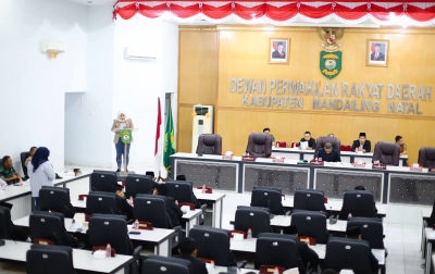 Pansus DPRD Keluarkan 11 Rekomendasi LKPJ 2025, Wabup Atika: Pemkab Madina Siap Berbenah