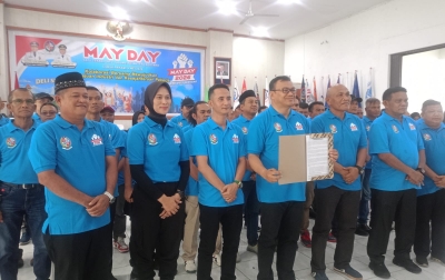 Peringatan May Day di Deliserdang: Bupati Serahkan 500 Paket Beras dan Umumkan Job Fair
