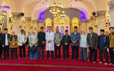 Delegasi Universitas dan Organisasi Islam Indonesia Kunjungi Masjid di Urumqi dan Melihat Budaya Masyarakat Xinjiang   