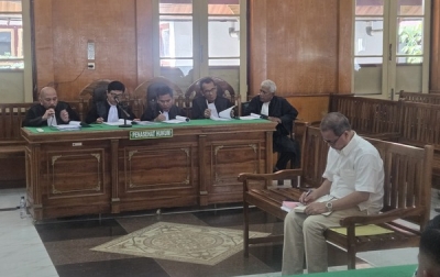Dante Sinaga Ajukan Perlawanan Dakwaan, Sebut Tuduhan Jaksa di Luar Masa Jabatannya