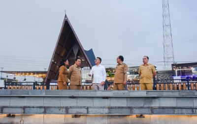 Wabup Samosir Terima Kunjungan Silaturahmi Wakil Wali Kota Medan di Waterfront Pangururan