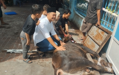 Ketua Rel MBG Sumut Sembelih Hewan Kurban Di Dapur SPPG Sidorejo