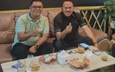 Maruli Siahaan Apresiasi Semangat Wirausaha Anak Muda pada Grand Opening C & E Coffee