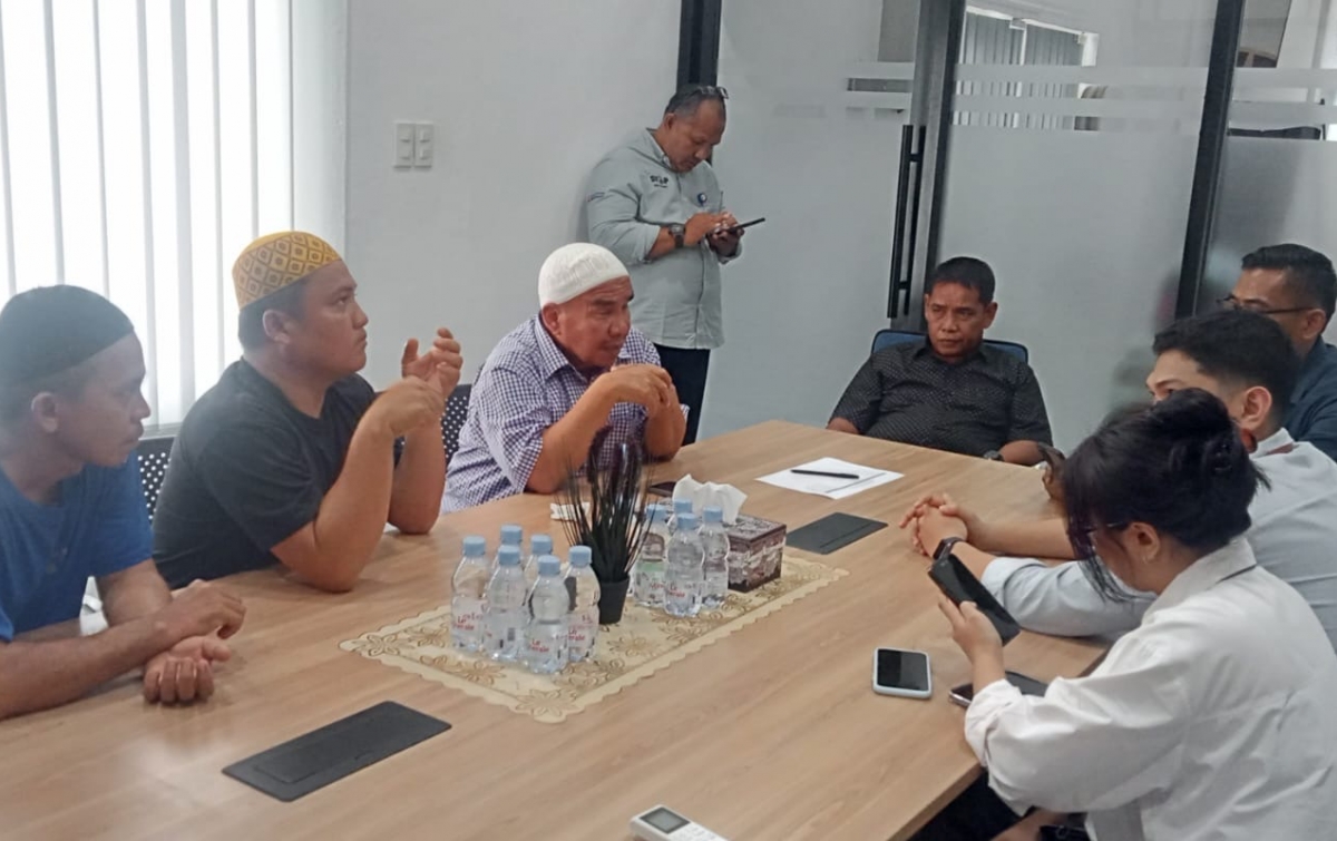 3 Minggu Tak Melaut, Anggota DPRD Deliserdang Dampingi Nelayan Percut Datangi Kantor Pertamina