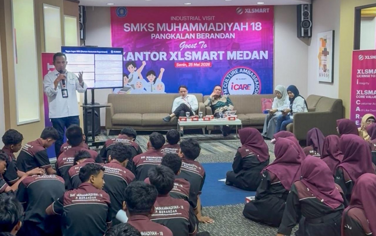 Perkuat Literasi Industri Digital: XLSMART Kenalkan Dunia Kerja Kepada Generasi Muda di Medan