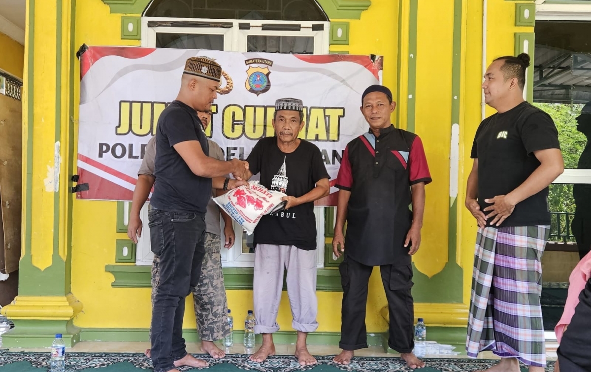 Sentuhan Humanis Satresnarkoba Polresta Deliserdang: Gelar Jumat Curhat Sekaligus Berbagi Tali Asih dengan Anak Yatim