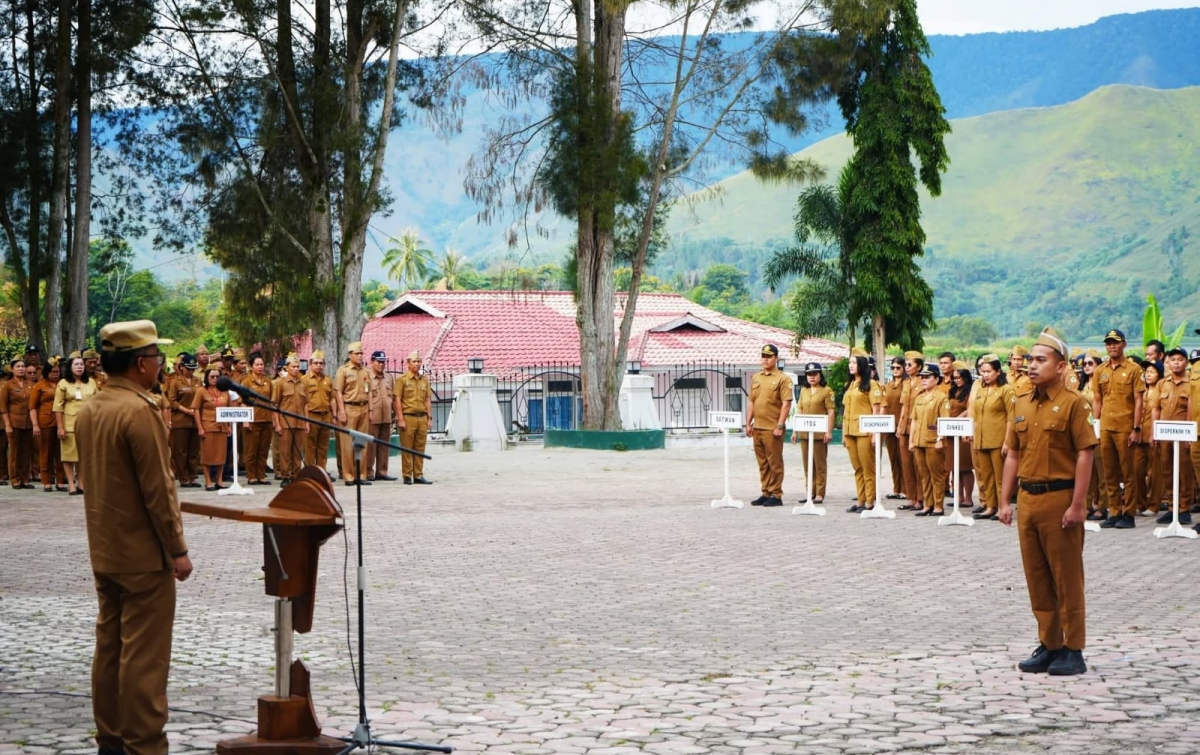 Peringatan Hari Lingkungan Hidup, Masyarakat Samosir Diajak Ubah Tata Kelola Sampah