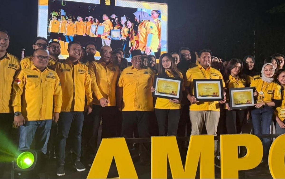 Ketum AMPG Said Aldi Al Idrus Kukuhkan PD DKI Jakarta, Serahkan Mobil Operasional Bersih Rumah Ibadah