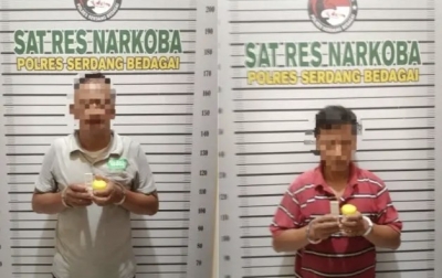 Gerebek Kebun Sawit, Polres Sergai Ringkus 2 Pemain Sabu, 1 Buron