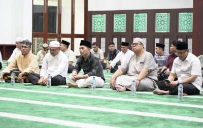 Perkuat Ukhuwah Islamiyah, Pemkab Palas Gelar Pengajian Rutin di Masjid Agung