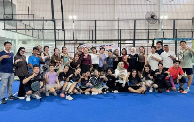 Semarak Fun Padel Competition Sri Wahyuni Foundation & Pegadaian: Gandeng Komunitas GCM, Kampanyekan Hidup Sehat dan Investasi Emas