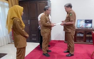 Resmi Mengundurkan Diri, Monalisa Cahaya Serahkan Tongkat Estafet BKPSDM kepada Ikhwan Nasution