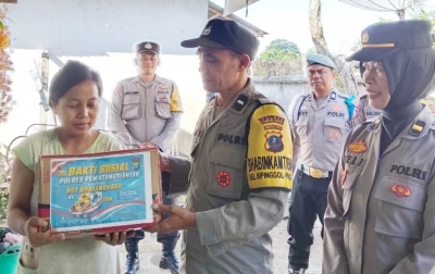 Wujud Polri Humanis, Kapolsek Raja Kaya Haloho Berbagi Kepedulian kepada Warga Siantar Barat