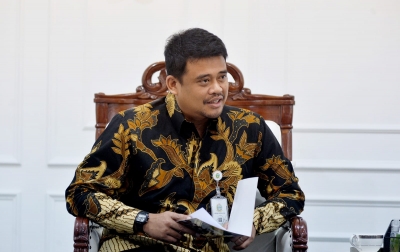 Bobby Nasution Terima Hasil Seleksi 15 Besar Calon Komisioner KI Sumut, Segera Diajukan ke DPRD