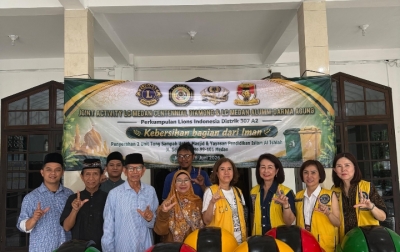 Lions Bagikan Tong Sampah