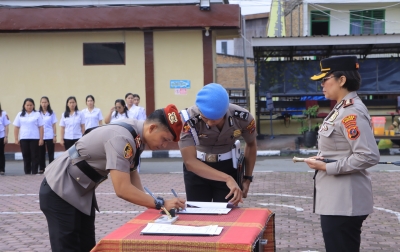 Kapolres Samosir Pimpin Pelantikan Kabag Log dan Sertijab Kasat Reskrim