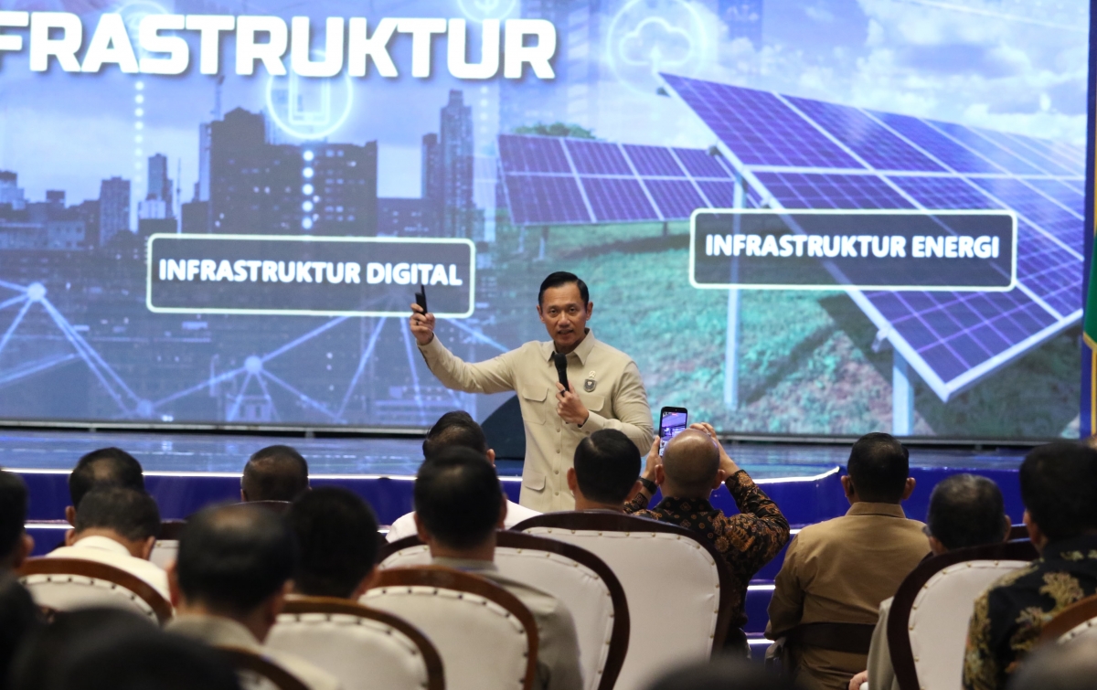 Menko AHY di Rakernas APEKSI Medan: Infrastruktur dan Konektivitas Kunci Buka Sentra Ekonomi Baru