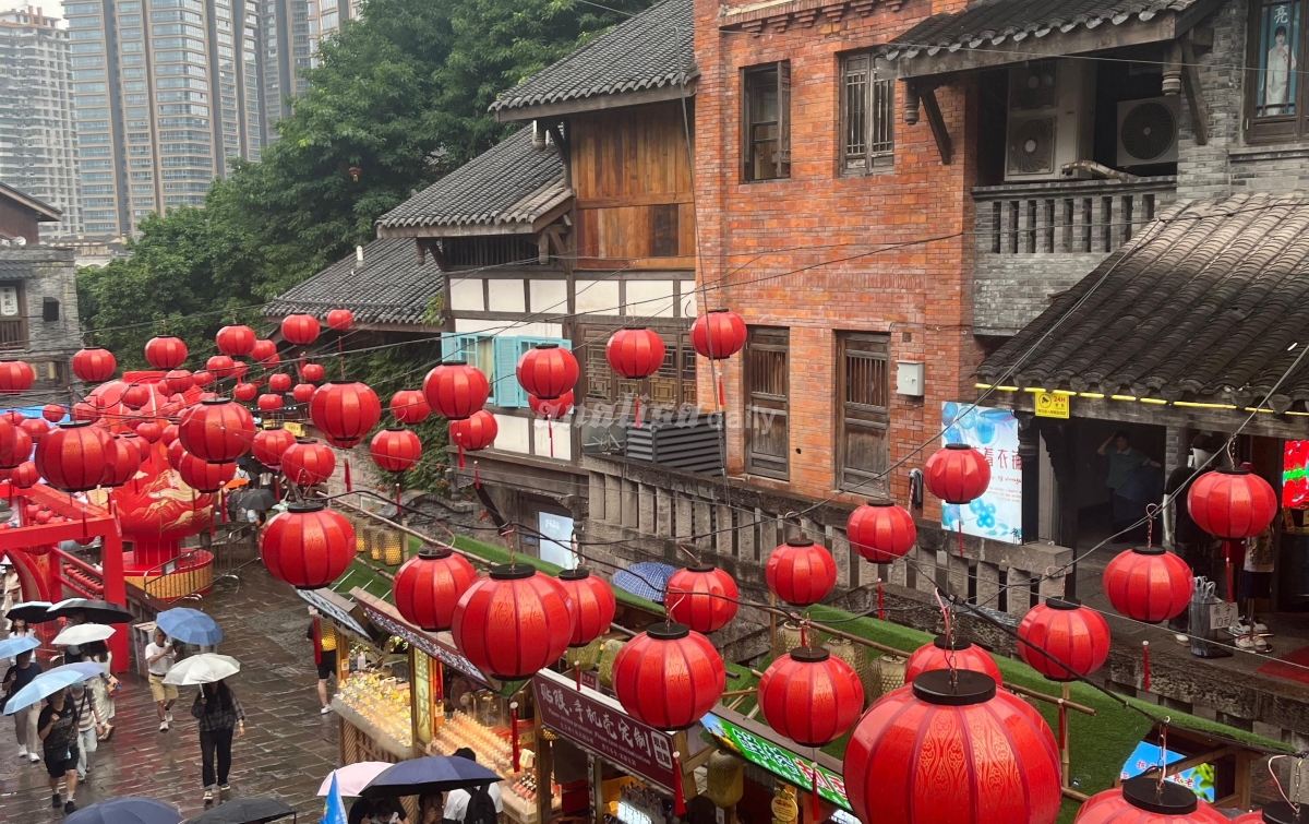 Shibati, Lorong Bersejarah yang Tetap Hidup di Tengah Modernisasi Chongqing