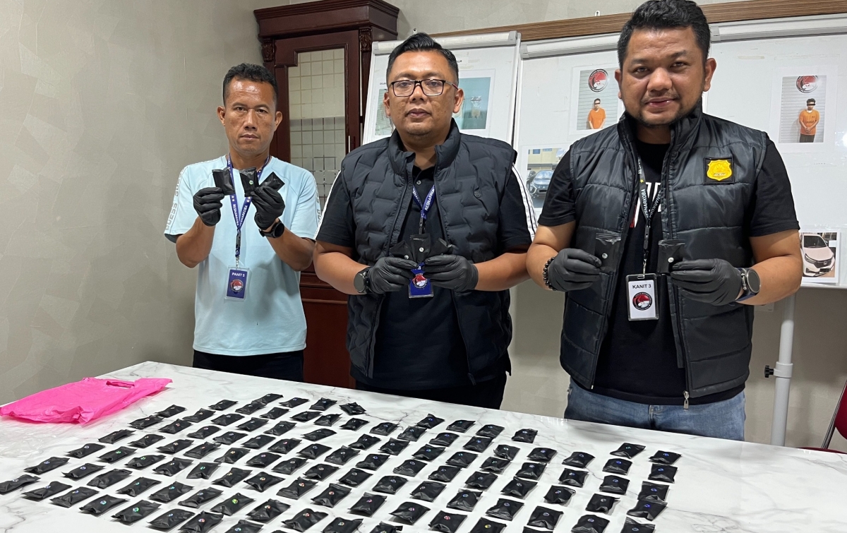 Sembunyikan 128 'Pod Getar' Narkoba di Bawah Bantal Hotel, Kurir Jaringan Malaysia Diringkus