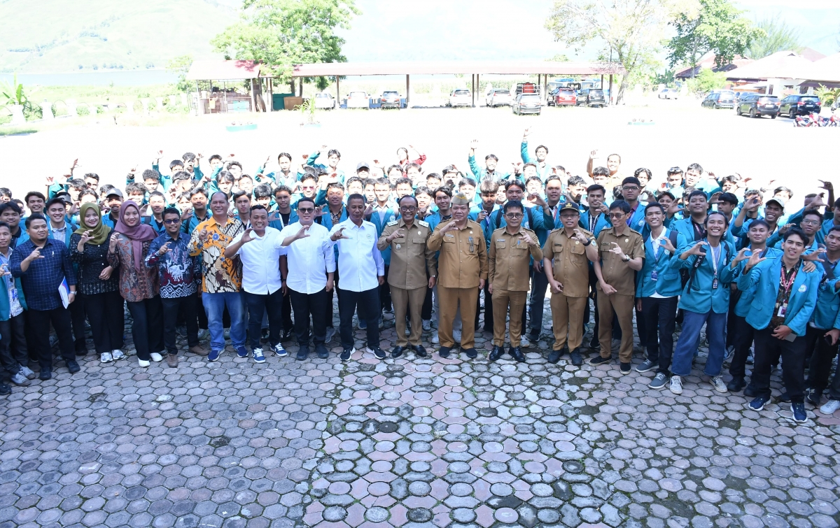 2372 Mahasiswa KKN UNIMED di Samosir