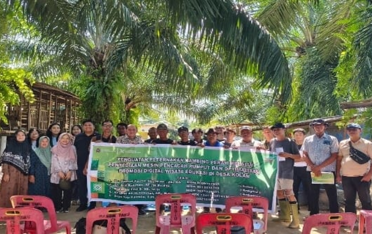 Melalui Teknologi Pakan Ternak dan Pelatihan Promosi Digital,  Tim Pengabdian USU Perkuat Peternakan Kambing Perah Desa Kolam