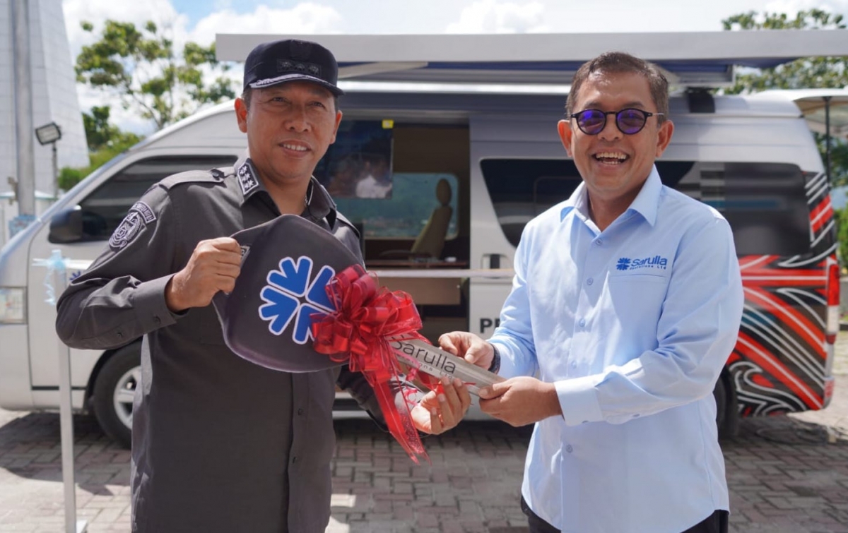 Dukung Pelayanan Publik di Taput, SOL Serahkan Bantuan Mobil Operasional