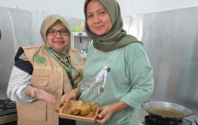 Polmed Dampingi UMKM Prahayuni Raih Sertifikasi Halal melalui Pendekatan ESG dan Akuntansi Modern