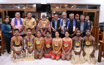 Bupati Samosir Jamu Wagub Papua Selatan, Bahas Peluang Kolaborasi Budaya dan Pembangunan Daerah