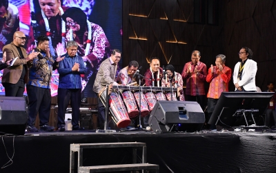 Bupati Samosir Komitmen Dukung Pembangunan Ekonomi Kreatif di Kawasan Danau Toba