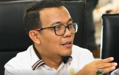 Antrean Panjang BBM, Datuk Iskandar Muda: Psikologis Masyarakat Terus Disusahkan dan Dirugikan