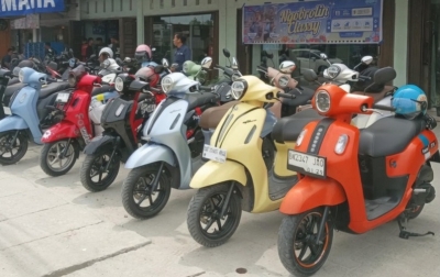 Yamaha Medan Kembali Pameran Varian Classy di Irian Supermarket Laut Dendang dan Maju Bersama Ring Road