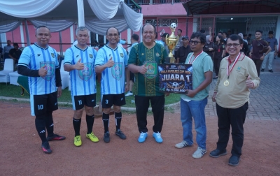 Iluni UNA FC Kalahkan Hamas FC 4-0 di Fun Match HUT Bhayangkara ke-80