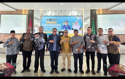 Rektor UINSU Apresiasi Buku PeopleMath, Tekankan Pentingnya Belief, Karakter, dan Integritas