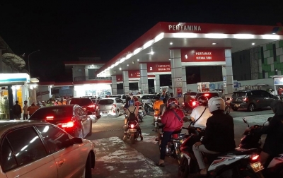 Antrean BBM Sumut Mengular, Pengamat: Jangan Hanya Salahkan Stok, Periksa Kebijakan Internal!