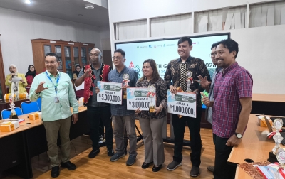 Pemenang Kompetisi GeoFestival 2026 Terima Piala Secara Simbolis