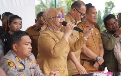 Plt Bupati dan Kapolres Langkat Tegaskan Terus Mengawal Percepatan Penyaluran Bantuan Bagi Masyarakat Terdampak Banjir