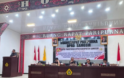 Tolak Ranperda Pertanggungjawaban APBD 2025, Lima Fraksi DPRD Samosir Soroti PAD, Pertanian, Pendidikan Hingga Long Beach